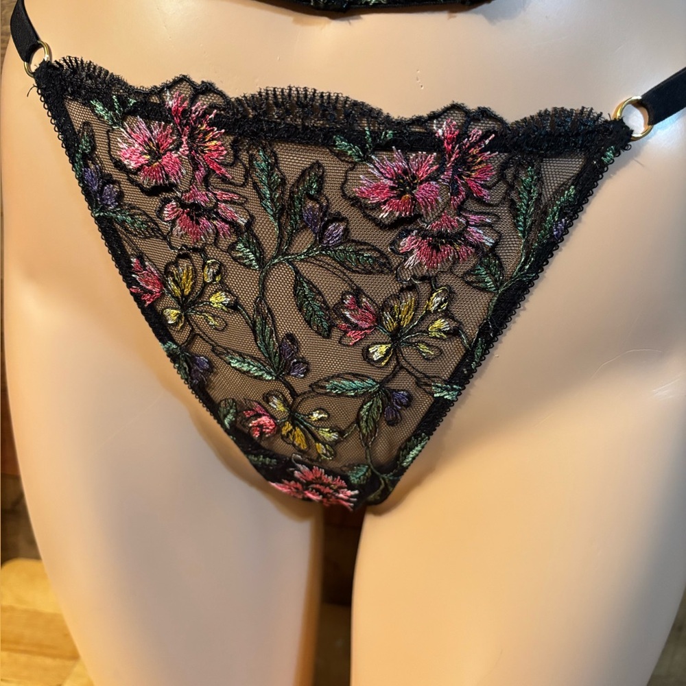 🎀 Victorias Secret Very Sexy Set Push Up Corset Bra & Cheeky Panty - Picture 3 of 12